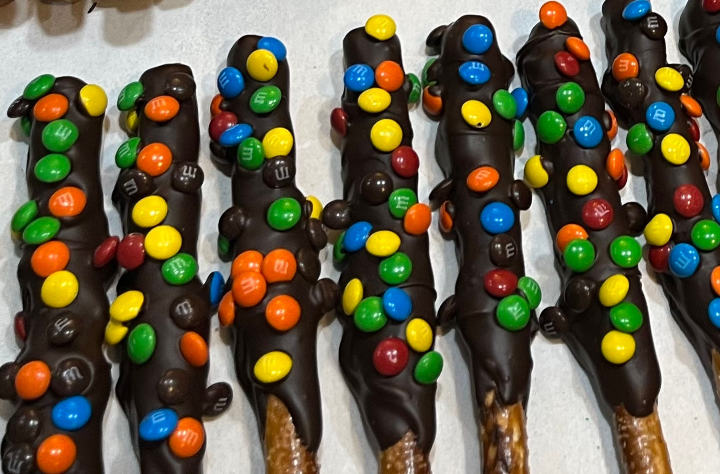 Gourmet pretzel m&m