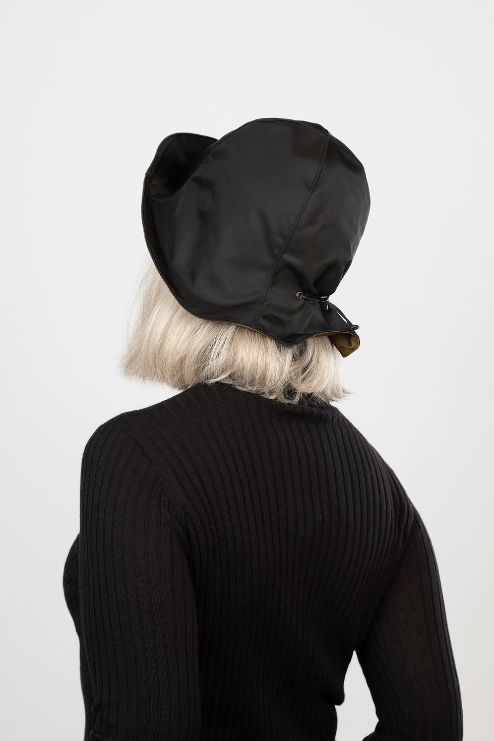 Thumbnail: Chapeau de pluie Brume