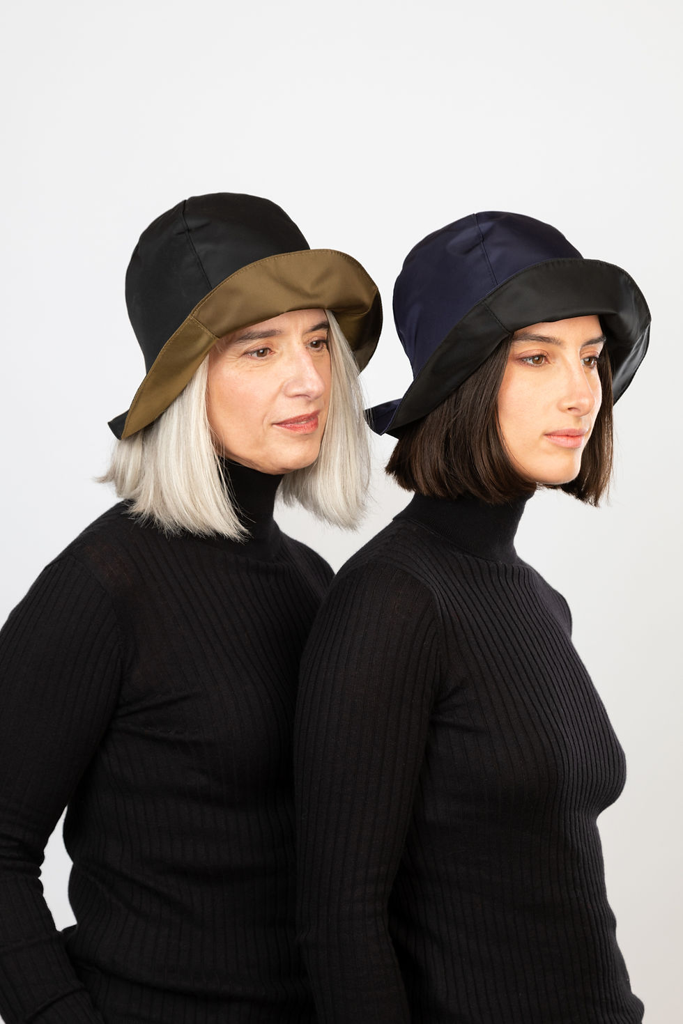 Thumbnail: Chapeau de pluie Brume