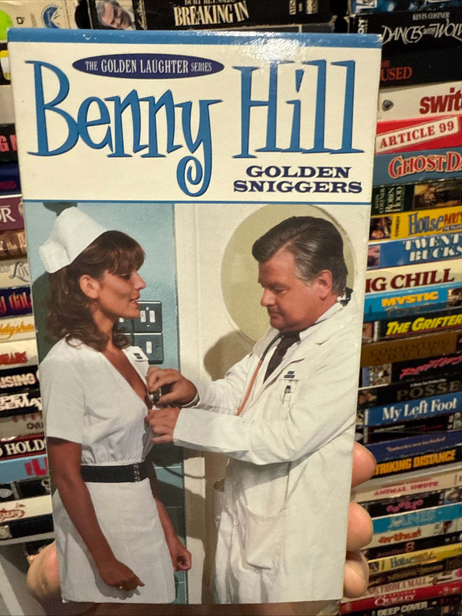 Benny Hill Golden Sniggers 1984 VHS 2000 Release NON RENTAL