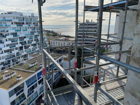 Echafaudage sur un chantier de ravalement de façade