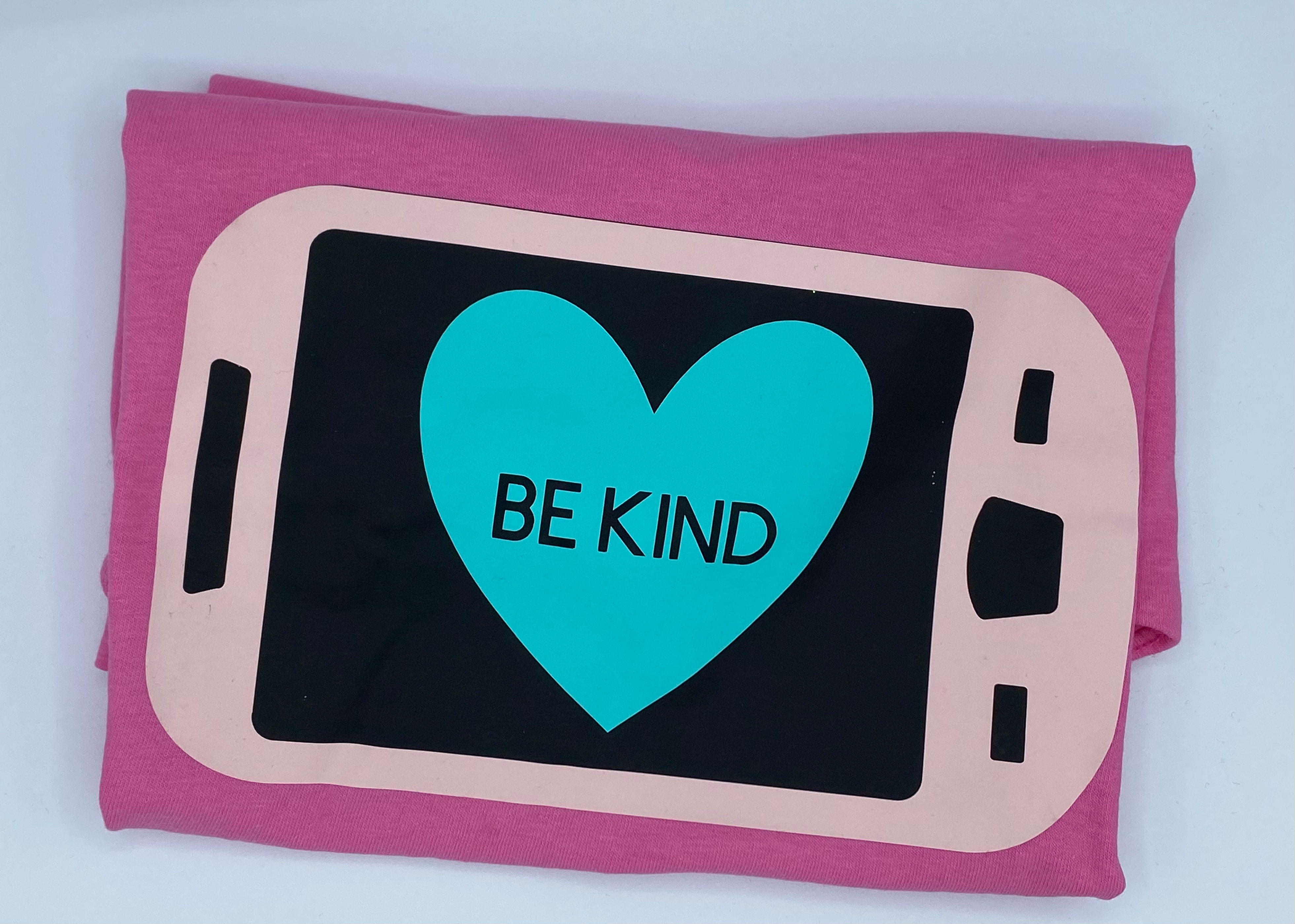 Be kind cell phone pink day shirt