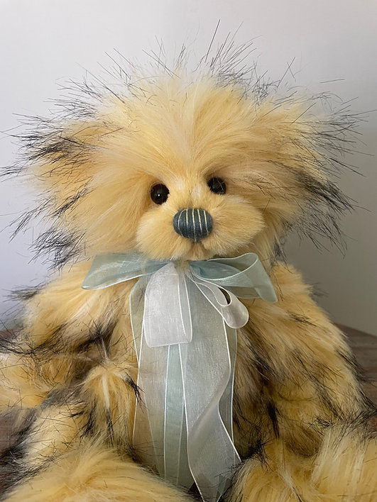 Charlie Bears - Star Jasmine