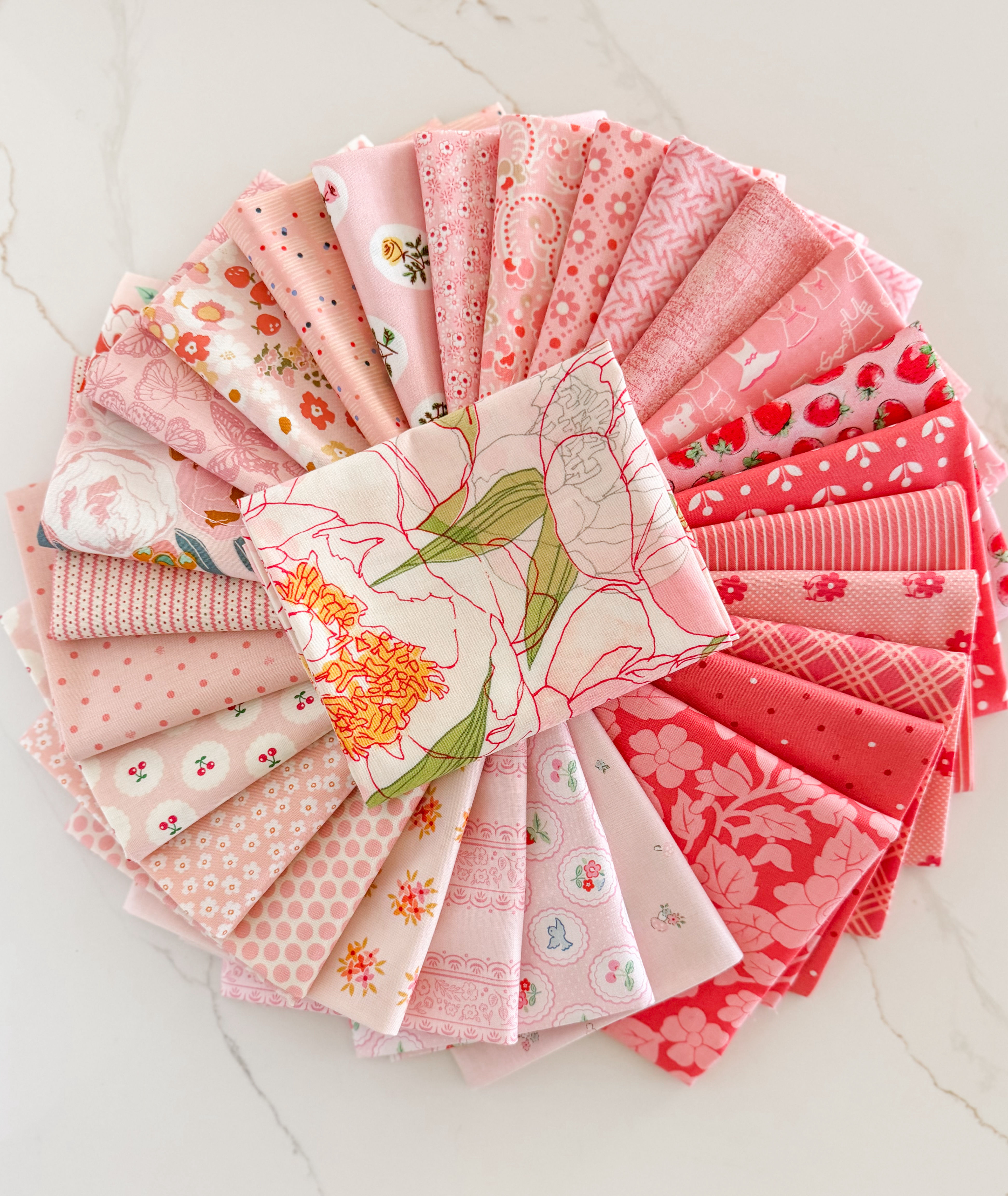Blush & Bashful - 28 FQ bundle