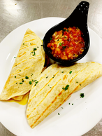 Playa-del-Ritmo-Quesadillas-de-Pollo.png
