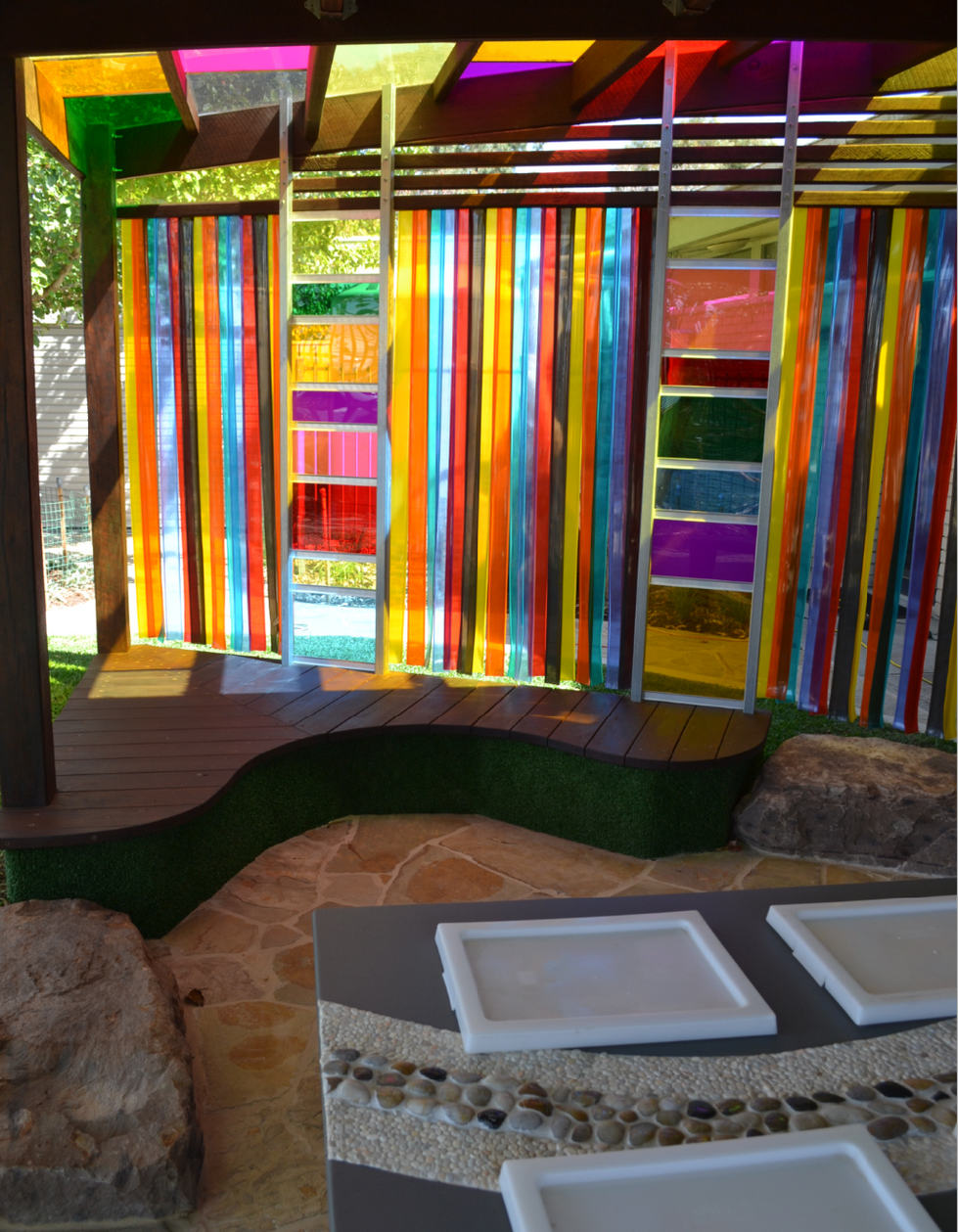 Marnebek School sensory outdoor environment