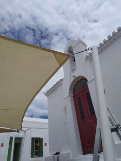 Εφελκυόμενες τέντες - Μαργιώρα - Χώρα, Κύθνος