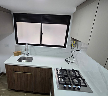 Cocina remodelada moderna