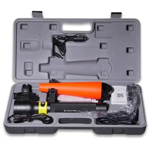 Thumbnail: LedLenser i17R Torch with Hard Carry Case