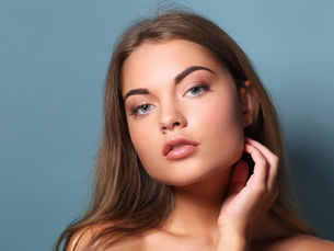 Lifting Facial: Rejuvenescimento com Técnicas Avançadas