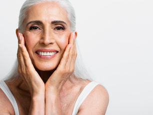 Cuidados para Evitar o Envelhecimento Precoce: Dicas para Manter a Pele Jovem e Saudável