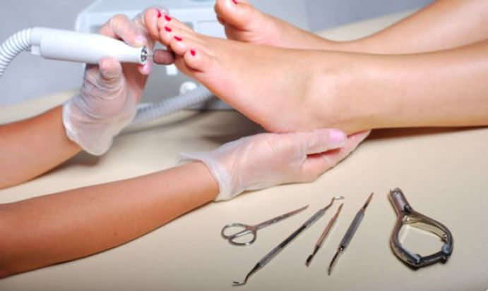 pedicure met apparaat.JPG
