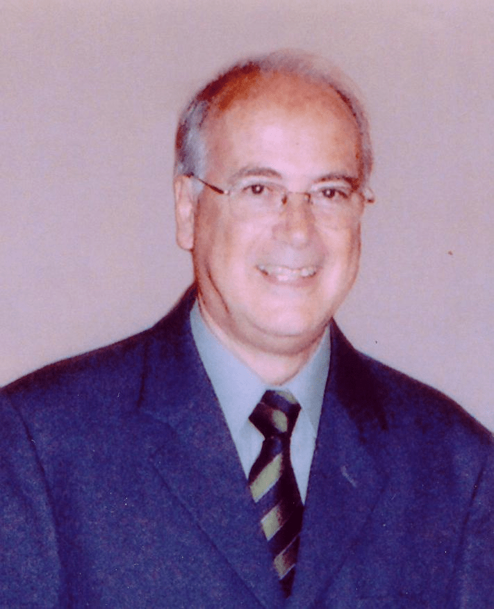 Dr. Me. Fábio de Melo Sene