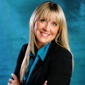 Amy Hanlon Rodemich Head Shot.png