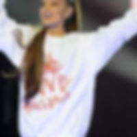 arianagrandemerch24