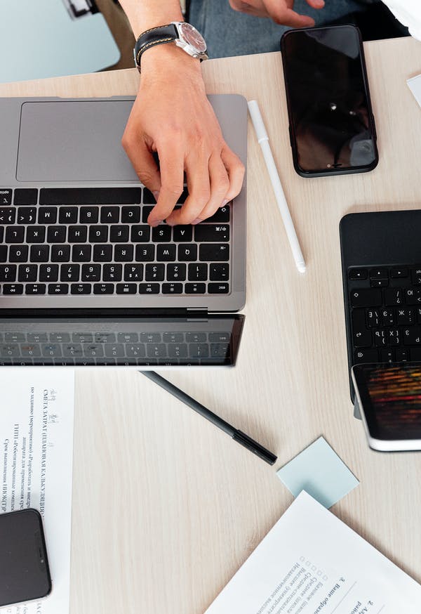 Writer: Devweb Technology Web Design