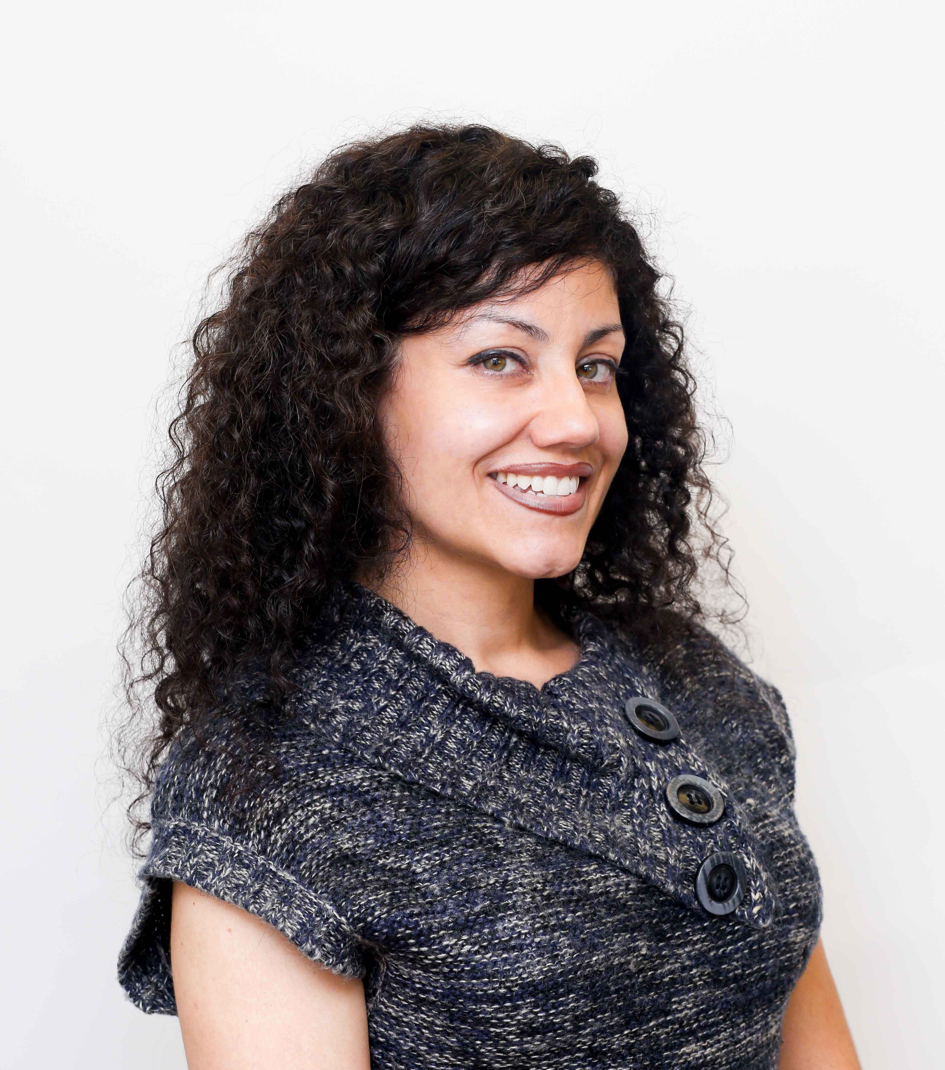 Writer: Diana Rey