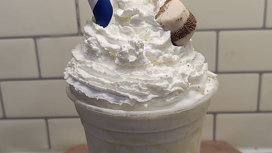 White Kinder Bueno Milkshake