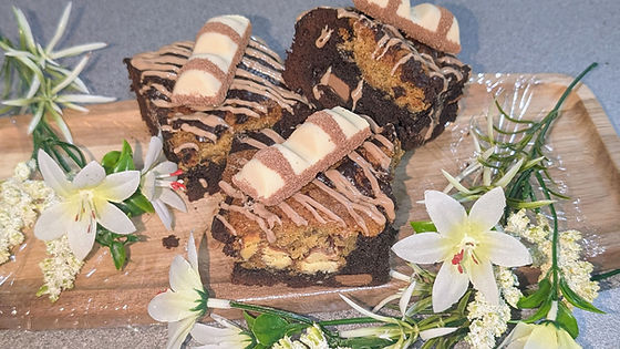 White Kinder Bueno Brookie Square