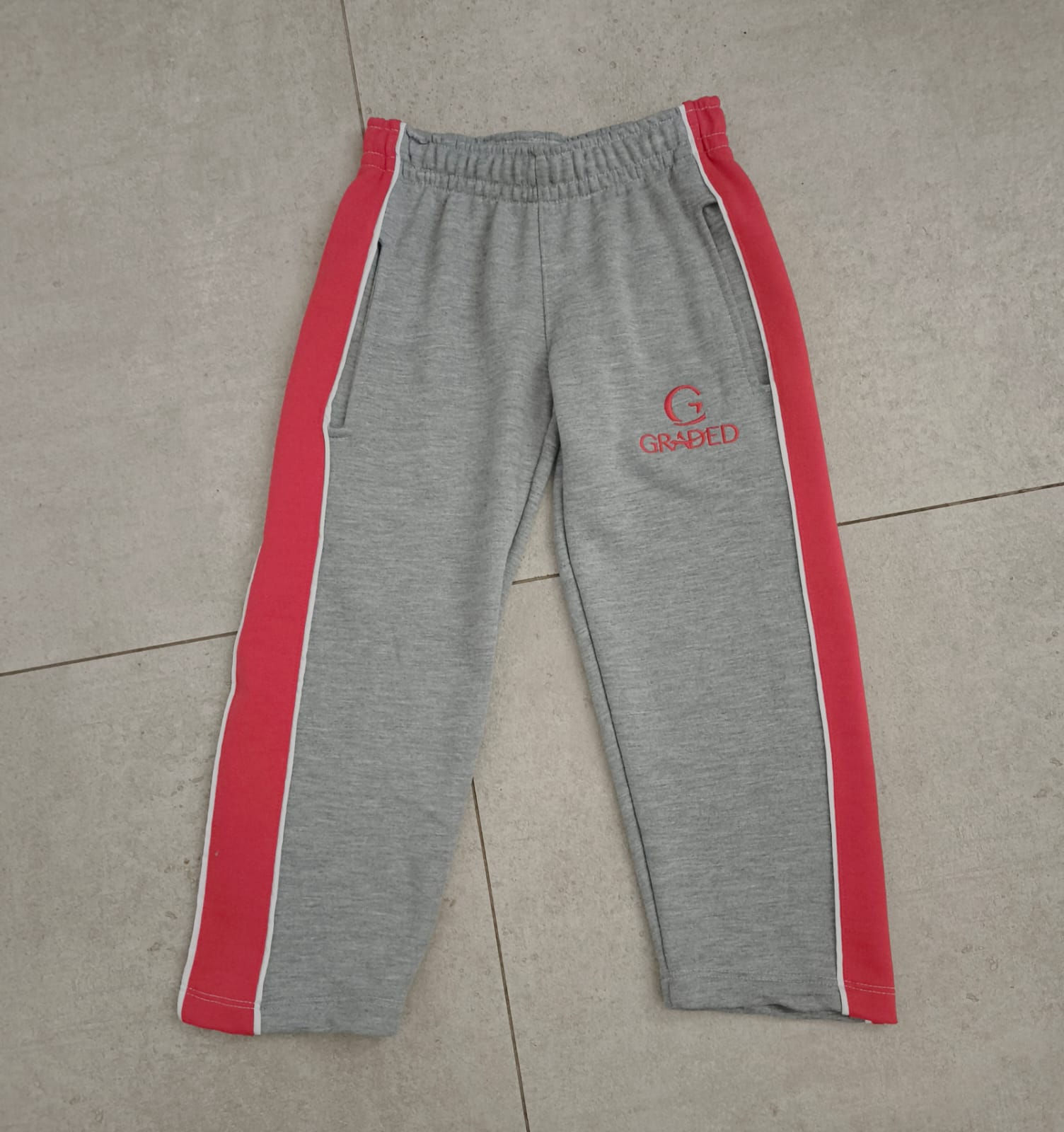 "GRADED" Girls Essential Sweatpants