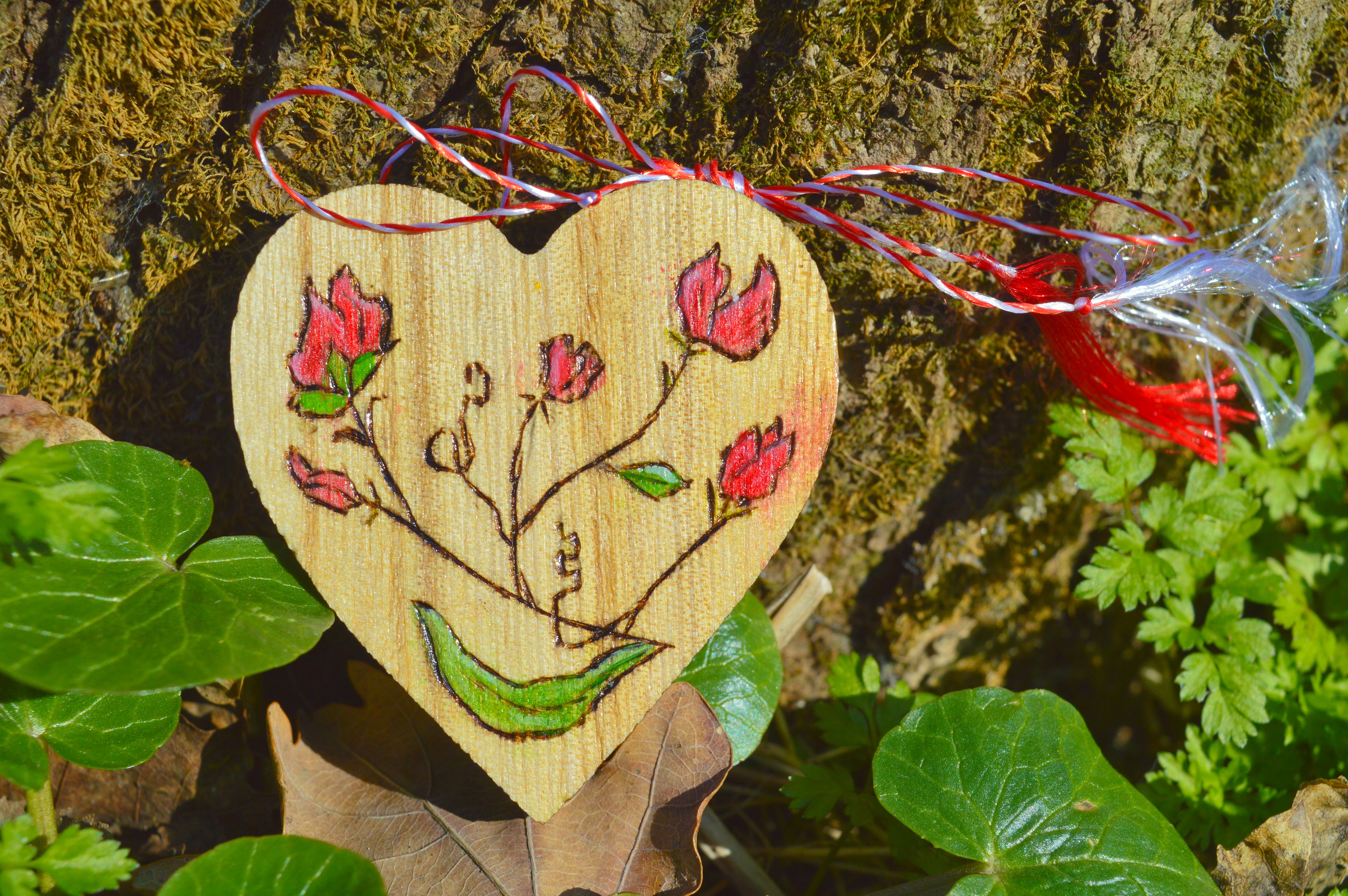 Mărțișor flori roșii #45