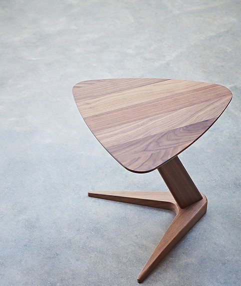 Drone side table in Walnut by DARE