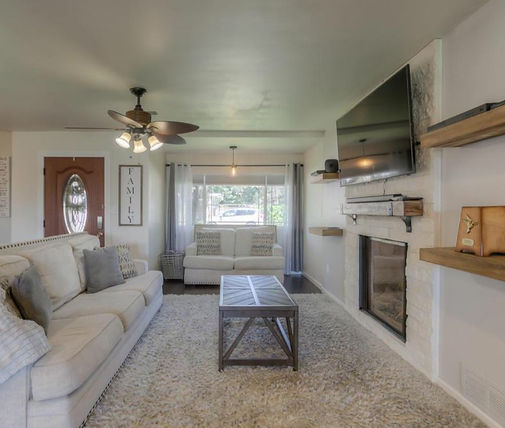 Screenshot_20210329-225438_Zillow.jpg
