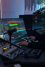 SSL-Teletronix-Working-on-desk-mp-studio-bergen.jpg