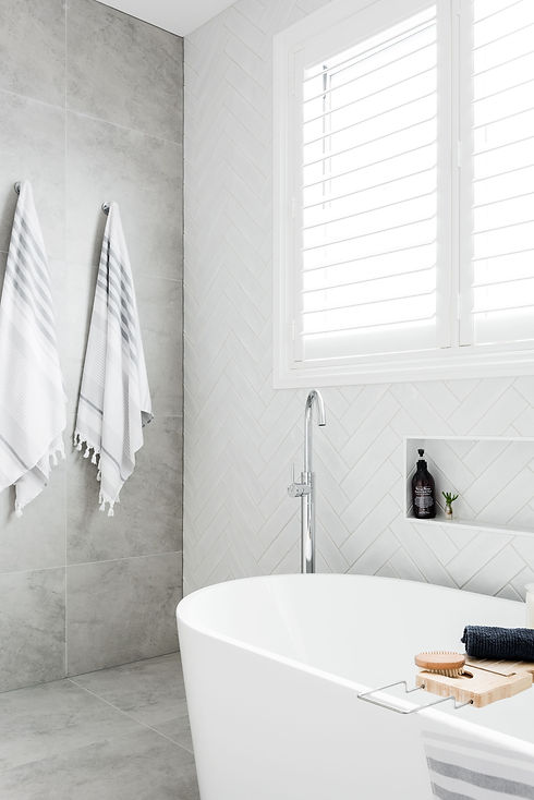 Minimal Bathroom Herringbone.jpg