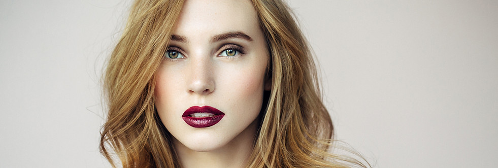 Beauty in Glam Makeup