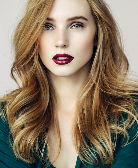 Beauty in Glam Makeup