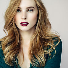 Beauty in Glam Makeup