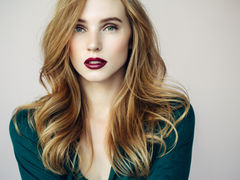 「アホ毛」「切れ毛」に悩まされた事のある方必見!改善策を徹底解説します!