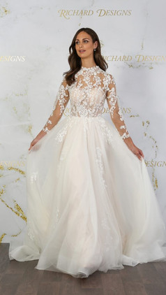 NEW! Antoinette