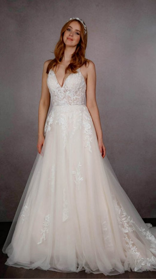 Aubree by Richard Designs