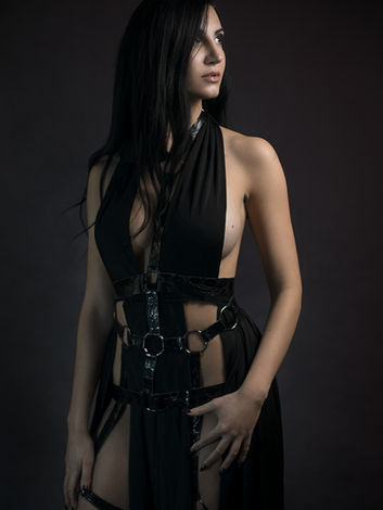 séance photo robe sexy noire féminine