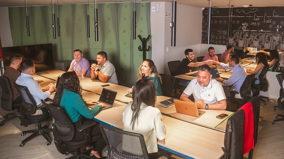 A força das conexões: a importância do networking em ambientes colaborativos como coworkings