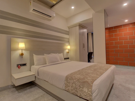 Travel Tips for First-Time Guests Booking Couple Friendly Hotels in Nashik