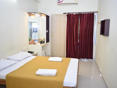 Exploring French Colonial Architecture with Stays in Couple-Friendly Hotels in Pondicherry