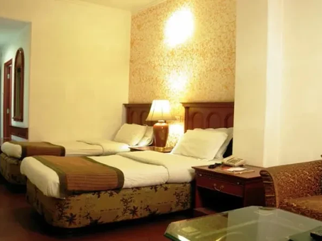 Safe and Secure: Choosing the Right Couple-Friendly Hotels in Lucknow