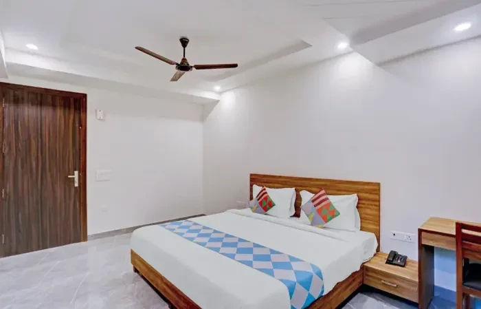 Hotel Town Stay Budha Vihar New Delhi