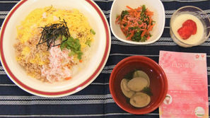 3月の行事食（上巳の節供・食育の日・特製豚肉の生姜焼き）