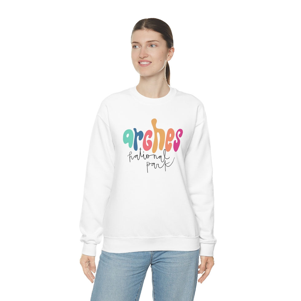Thumbnail: Unisex Arches NP Heavy Blend™ Crewneck Sweatshirt