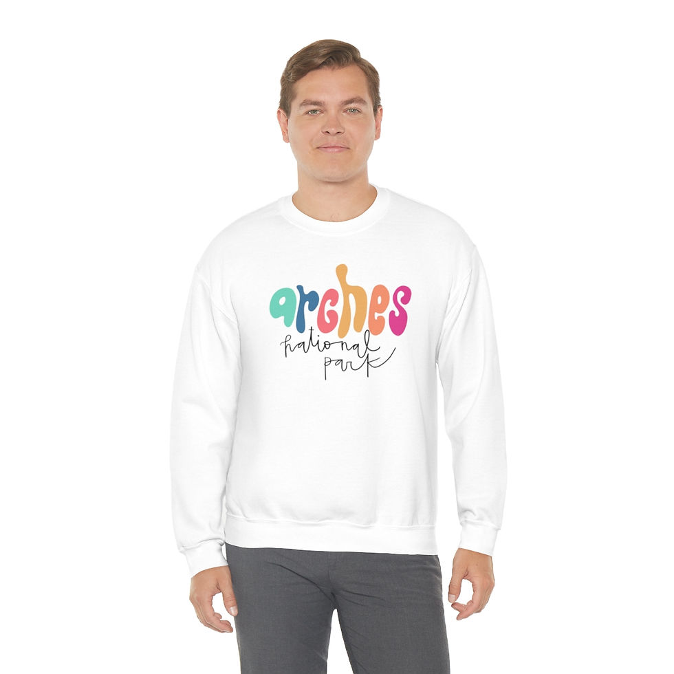 Thumbnail: Unisex Arches NP Heavy Blend™ Crewneck Sweatshirt