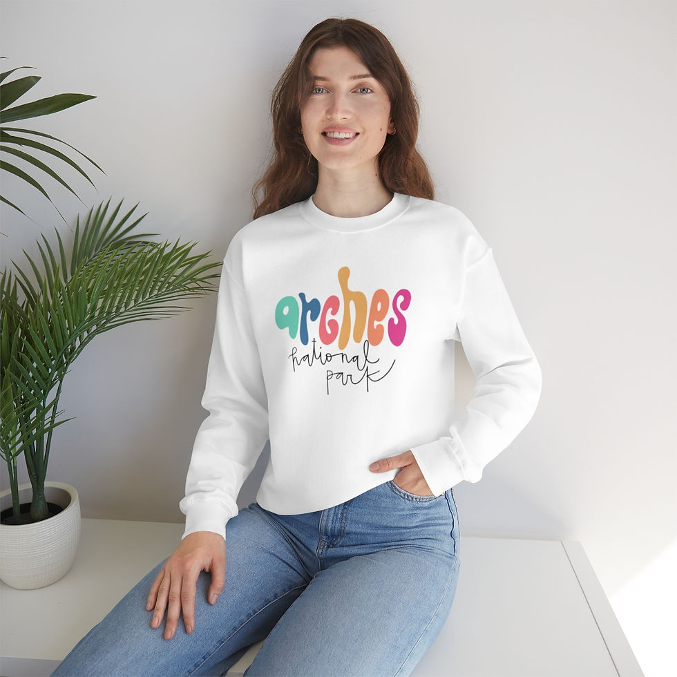 Thumbnail: Unisex Arches NP Heavy Blend™ Crewneck Sweatshirt