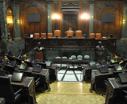 Legislatura_de_la_Ciudad_de_Buenos_Aires_-_Recinto_de_Sesiones_(4).jpg