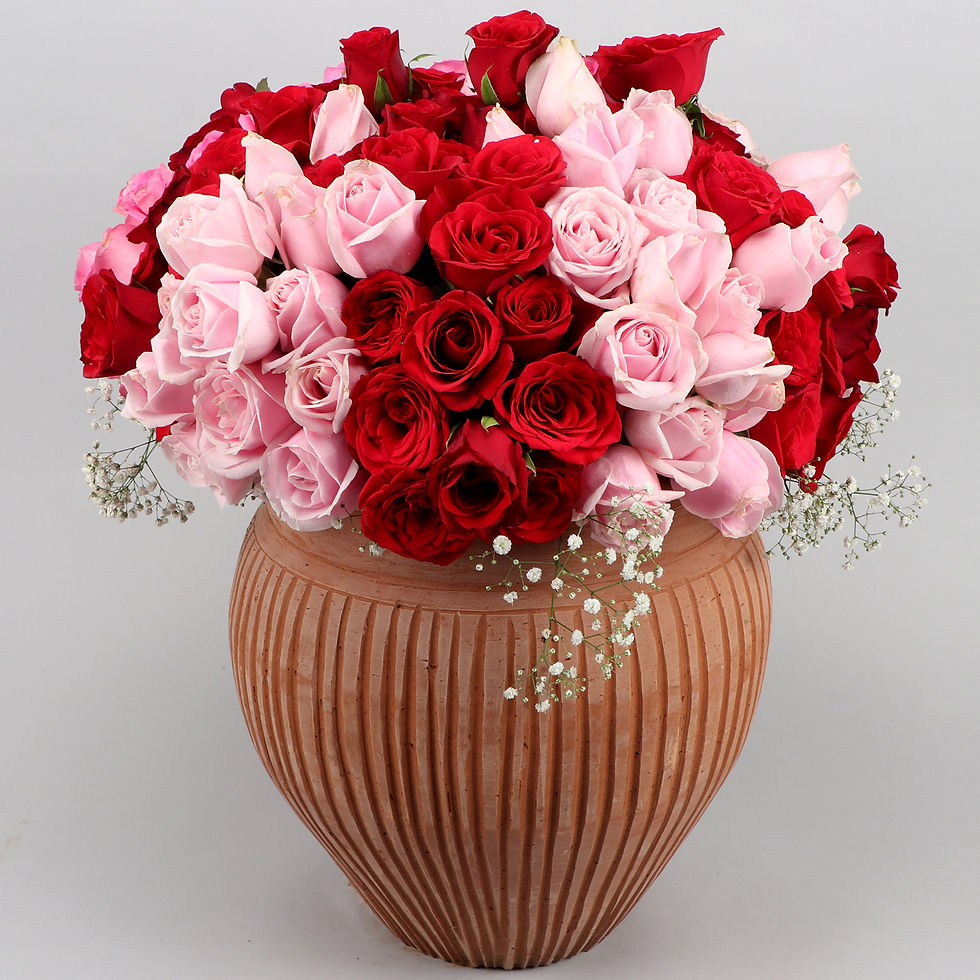 Thumbnail: Rustic Rose Arrangement