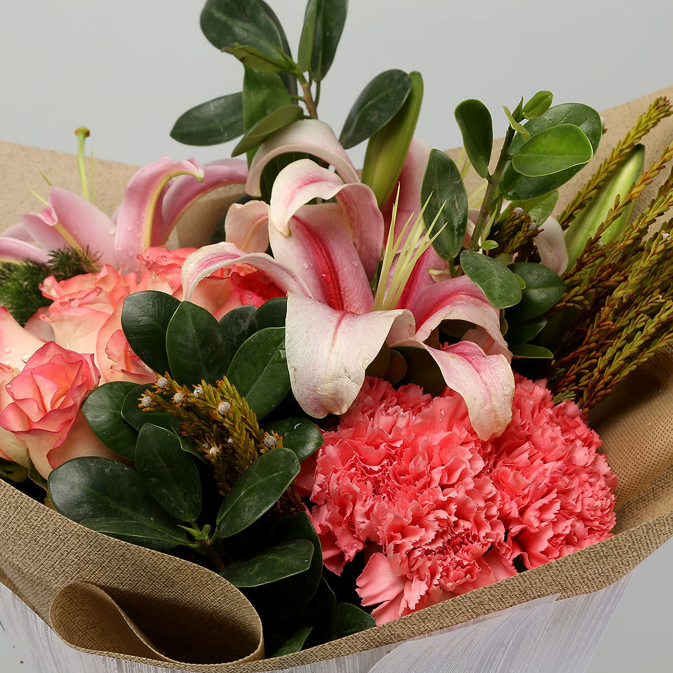 Thumbnail: Pink Carnation Lily Bunch With Roses