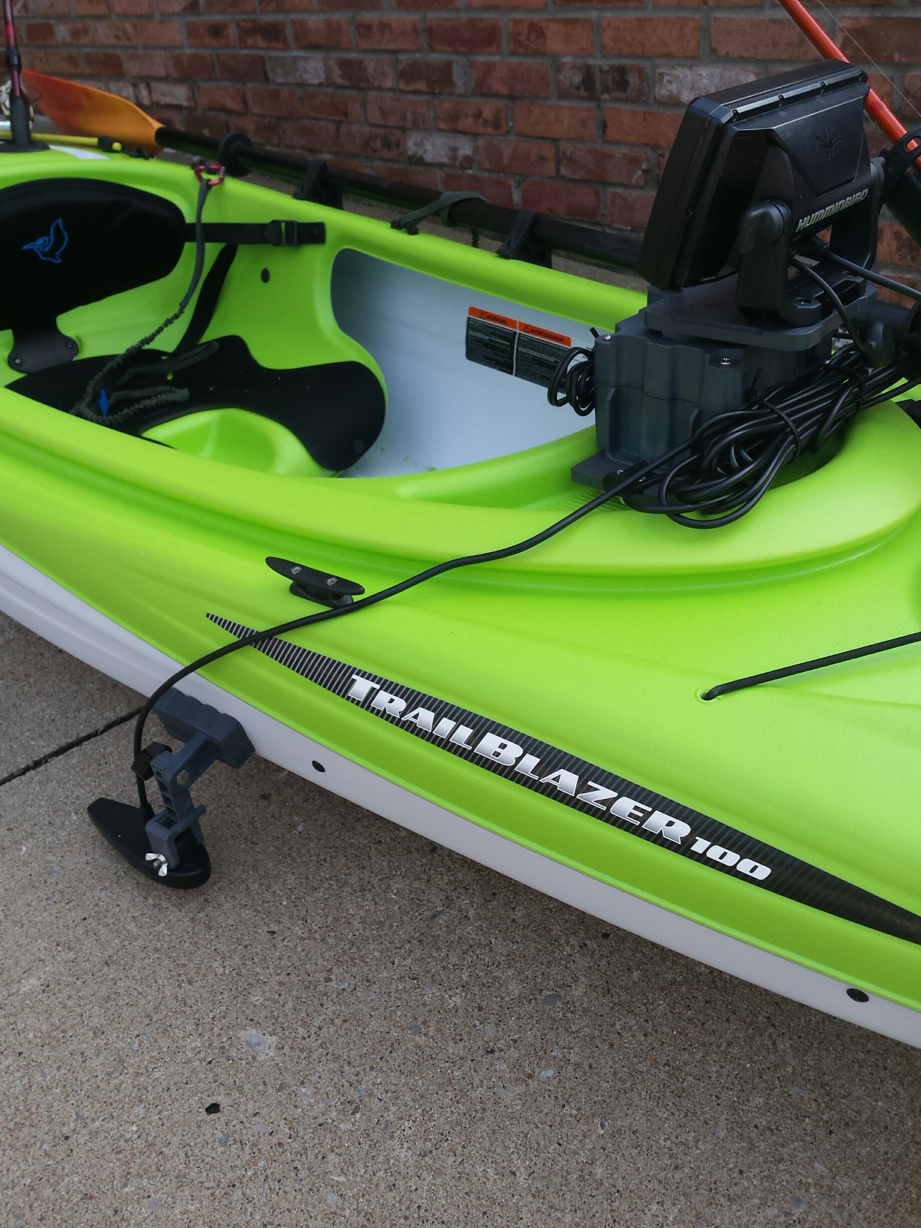 Pelican Trailblazer 100 fish finder