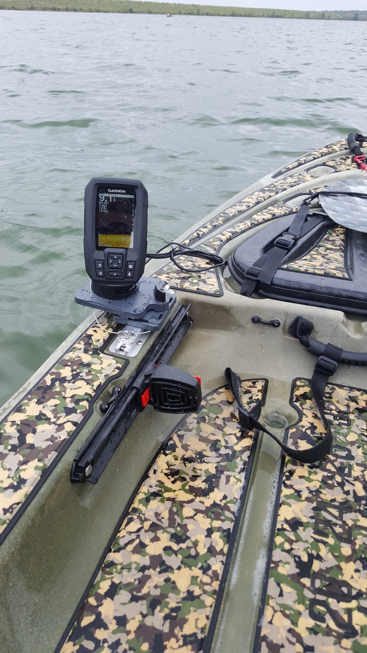 Predator kayak fishfinder install